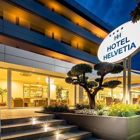 Hotel Helvetia ลินญาโน ซับเบียโดโร ภายนอก รูปภาพ